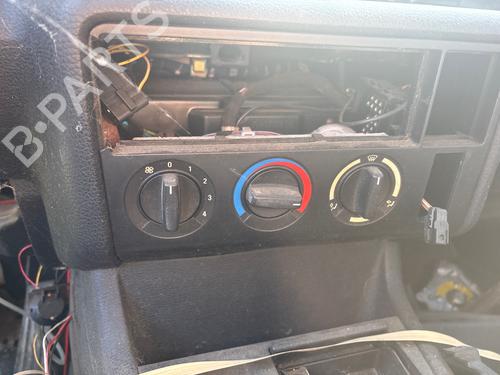 Climate control BMW 3 Compact (E36) 318 tds | BP39383339I5 - Image 2