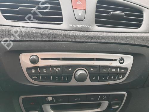 Radio RENAULT SCÉNIC III (JZ0/1_) 1.6 dCi (JZ00, JZ12) | BP30180815E6 
