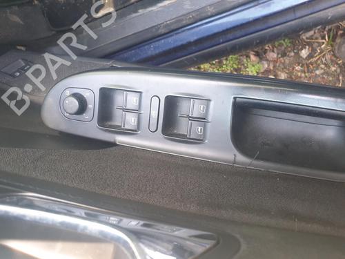 Used Left front window switch Left front window switch VW PASSAT B6 (3C2) [2005-2011] 33990211 33990211