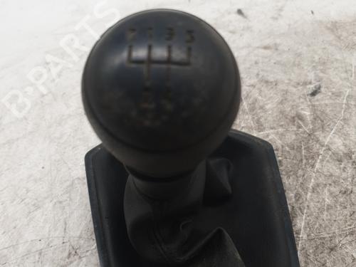 Used Gear lever VW TRANSPORTER T6 Van (SGA, SGH, SHA, SHH) 2.0 TDI (110 hp) 23832298