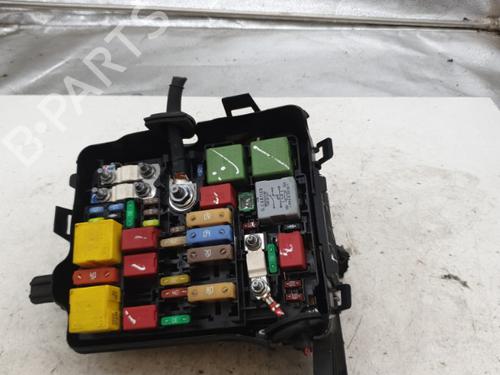 Fuse box PEUGEOT 2008 I (CU_) 1.5 BlueHDI 100 | BP24423080E1 - Image 3