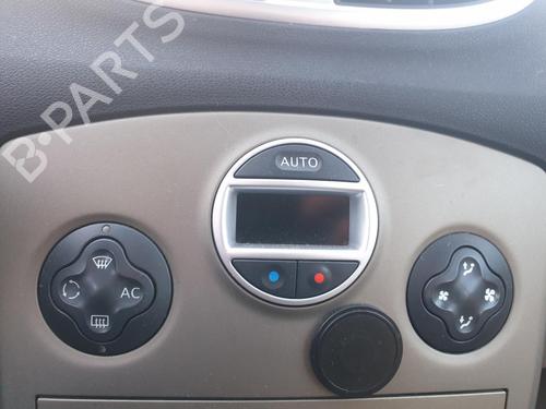 Climate control RENAULT CLIO III (BR0/1, CR0/1) 1.2 16V (BR0P, CR0P) | BP30492256I5