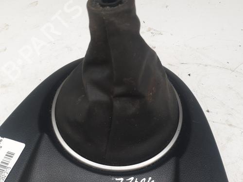 shift-knob-mazda-2-de_-dh_-2007-2008-2009-2010-2011-2012-2013-2014-2015-35920249 main image
