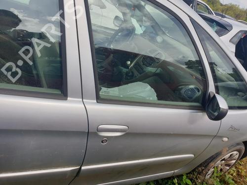 Used Right front door CITROËN XSARA PICASSO (N68) 2.0 HDi (90 hp) 28585904