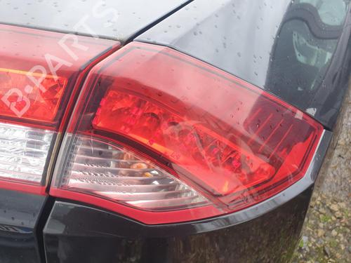 Used Right taillight RENAULT LAGUNA III (BT0/1) 2.0 dCi (BT07, BT0J, BT14, BT1A, BT1S) (131 hp) 31388027
