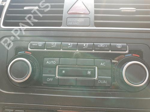 Commande Chauffage VW TOURAN (1T3) 1.6 TDI (105 hp) 28153055