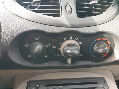 Climate control RENAULT TWINGO II (CN0_) 1.2 (CN0D) | BP32306929I5 - Image 3