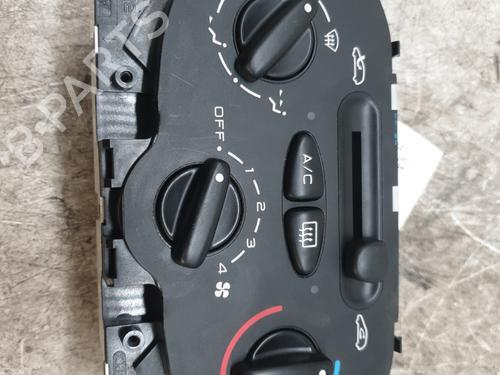 Climate control PEUGEOT 206 Hatchback (2A/C) 1.4 HDi eco 70 BP28072546I5