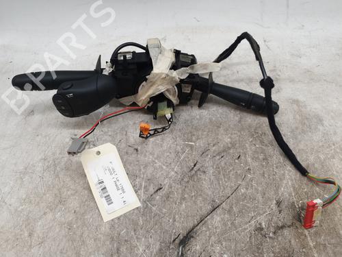 Used Steering column stalk RENAULT KANGOO (KC0/1_) 1.4 (KC0C, KC0H, KC0B, KC0M) (75 hp) 28019666