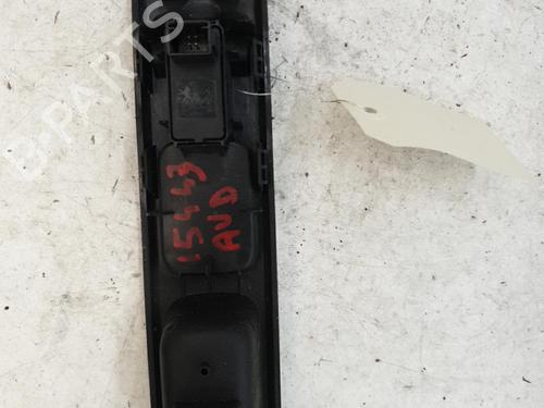 Used Right front window switch Right front window switch PEUGEOT 5008 (0U_, 0E_) 1.6 HDi (112 hp) 22875487 22875487