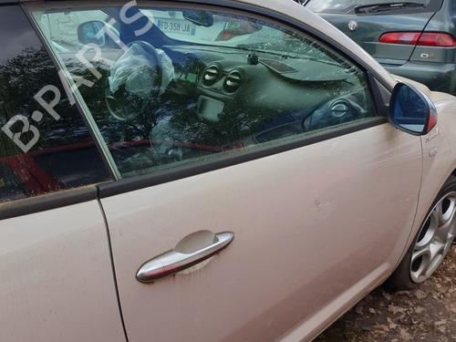 right-front-door-alfa-romeo-mito-955_-2008-2009-2010-2011-2012-2013-2014-2015-2016-2017-2018-25290270 main image