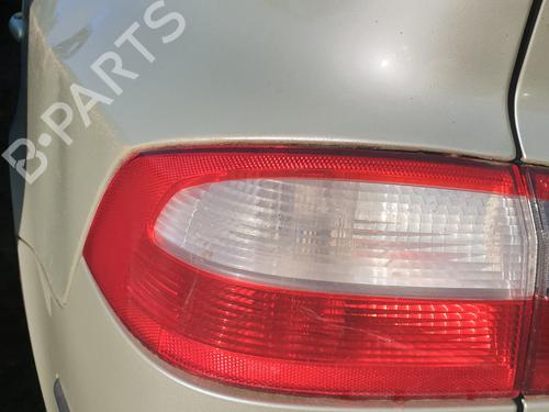Used Left taillight RENAULT LAGUNA II (BG0/1_) 1.8 16V (BG04, BG0B, BG0C, BG0V) (117 hp) 25132041