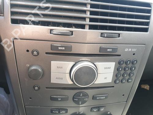 radio-opel-astra-h-a04-2004-2005-2006-2007-2008-2009-2010-2011-2012-2013-2014-34361499 main image