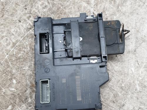 Card reader RENAULT CAPTUR I (J5_, H5_) 0.9 TCe 90 | BP32298930E4 - Image 3