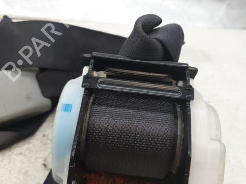 Used Rear center seatbelt Rear center seatbelt LEXUS IS II (_E2_) 220d (ALE20) (177 hp) 23832388 23832388