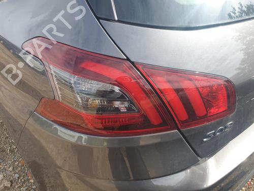 Used Left taillight PEUGEOT 308 II (LB_, LP_, LW_, LH_, L3_) 1.5 BlueHDI 100 (102 hp) 28429351
