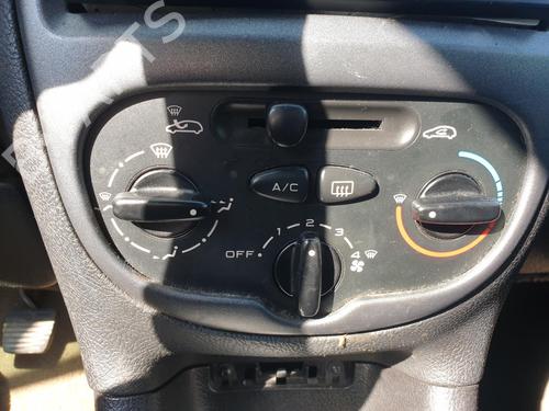 Used Climate control Climate control PEUGEOT 206 SW (2E/K) 1.4 HDi (68 hp) 33571450 33571450