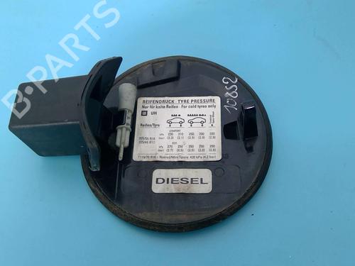 Tanklokket OPEL ASTRA H GTC (A04) 1.9 CDTi (L08) (150 hp) 25842587