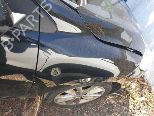 right-front-fenders-renault-megane-iii-hatchback-bz01_-b3_-2008-37526857 main image