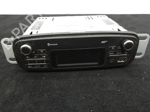 Used Radio RENAULT CLIO IV (BH_) 1.2 TCe 120 (BHM0) (120 hp) 22885780