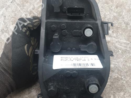 lamp-holder-renault-clio-iii-br01-cr01-2005-2006-2007-2008-2009-2010-2011-2012-2013-2014-34108171 main image
