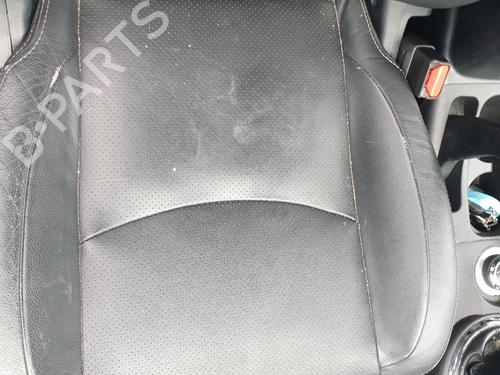 right-front-seat-peugeot-4008-2012-31039301 main image