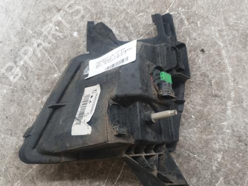 Used Right front fog light Right front fog light PEUGEOT 407 (6D_) 2.0 HDi 135 (6DRHRH, 6DRHRE, 6DRHRG, 6DRHRJ) (136 hp) 33837192 33837192