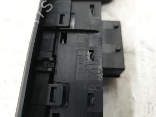 Used Left front window switch Left front window switch CITROËN C4 II (NC_) 1.6 HDi 110 (112 hp) 22884543 22884543