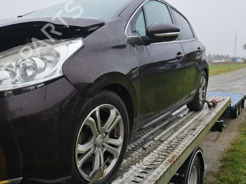 Front right panel PEUGEOT 208 I (CA_, CC_) 1.6 HDi | BP24423011C59 - Image 9