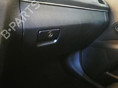 Used Glove box TOYOTA AVENSIS Estate (_T27_) 2.0 D-4D (ADT270_, ADT270R) (126 hp) 22878787