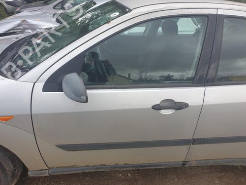 Used Left front door FORD FOCUS I (DAW, DBW) 1.6 16V (100 hp) 29839965
