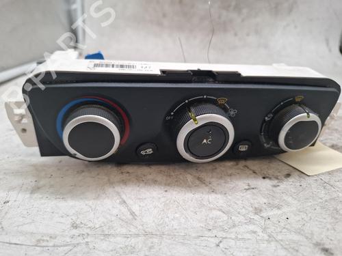 Climate control RENAULT MEGANE III Hatchback (BZ0/1_, B3_) 1.5 dCi (BZ09, BZ0D, BZ1W, BZ29, BZ14) | BP39090414I5 - Image 3