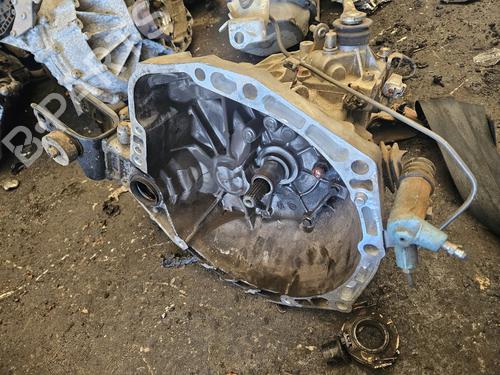 Gearkasse TOYOTA YARIS (_P1_) 1.0 (SCP10_, SCP10R) (68 hp) 29012760