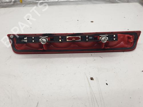 Used Third brake light Third brake light 22864077 22864077