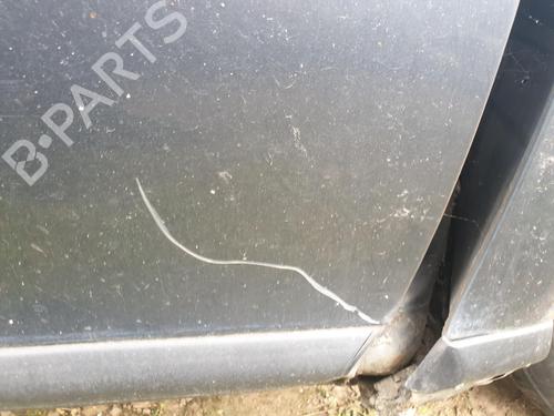 Used Right front door Right front door 37036562 37036562