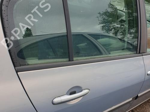 Used Right rear door RENAULT MEGANE II (BM0/1_, CM0/1_) 1.9 dCi (BM0G, CM0G) (120 hp) 25335786