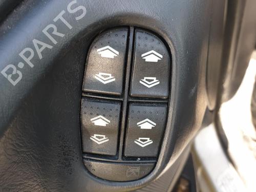 Left front window switch FORD FOCUS I Turnier (DNW) 1.8 TDCi | BP38187890I27 - Image 2