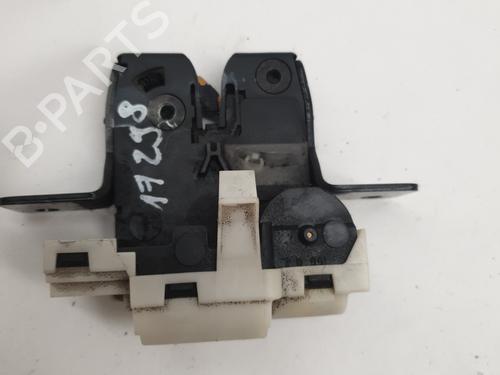 Used Tailgate lock RENAULT CLIO III (BR0/1, CR0/1) 1.5 dCi (BR17, CR17) (86 hp) 26236914