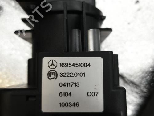 Used Headlight switch Headlight switch MERCEDES-BENZ A-CLASS (W169) A 180 (169.032, 169.332) (116 hp) 22871338 22871338