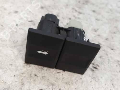 Used Switch FORD MONDEO III Turnier (BWY) 1.8 16V (125 hp) 22866540