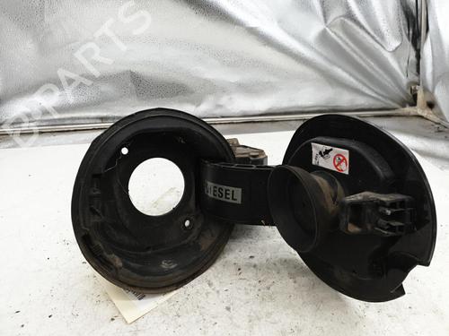 Klapa wlewu paliwa RENAULT MEGANE III Hatchback (BZ0/1_, B3_) 1.9 dCi (BZ0N, BZ0J) | BP24421935C131 