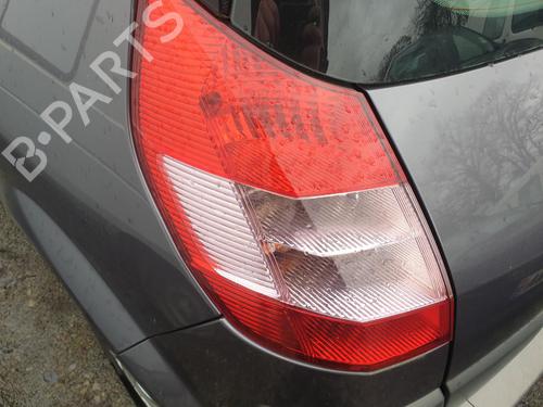 Left taillight RENAULT SCÉNIC II (JM0/1_) 1.9 dCi (JM0G, JM12, JM1G, JM2C) | BP32003266C34