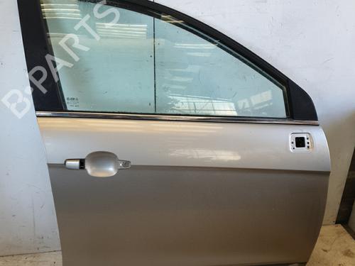 Used Right front door CHEVROLET CAPTIVA (C100, C140) 2.0 D 4WD (150 hp) 22884796