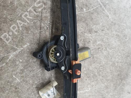 Used Front left window mechanism Front left window mechanism FIAT GRANDE PUNTO (199_) 1.3 D Multijet (75 hp) 32446154 32446154