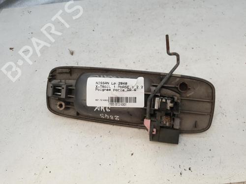 Venstre bak utvendig håndtak NISSAN X-TRAIL I (T30) 2.2 Di 4x4 (114 hp) 24421679
