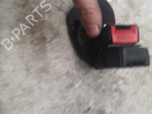Used Seat buckle RENAULT CLIO II (BB_, CB_) 1.5 dCi (B/CB07) (65 hp) 30329147