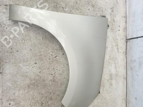 Used Right front fenders Right front fenders 28490347 28490347