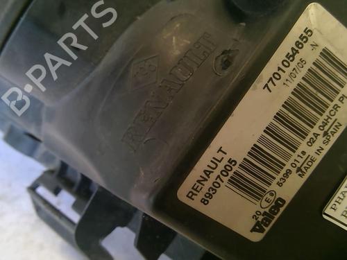 Used Right headlight RENAULT MEGANE II (BM0/1_, CM0/1_) 1.5 dCi (BM0F, BM0T, BM2B, CM0F, CM0T) (82 hp) 22886909