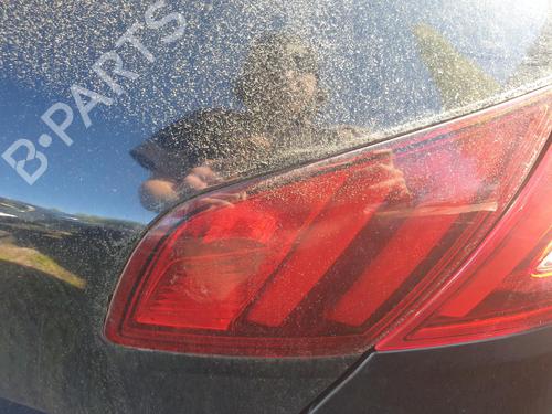 Højre baglygte bagklap Højre baglygte bagklap PEUGEOT 308 II (LB_, LP_, LW_, LH_, L3_) 1.6 HDi / BlueHDi 115 (115 hp) 33804708 33804708