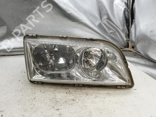 Right headlight VOLVO V40 Estate (645) 1.9 TD | BP22867677C29 